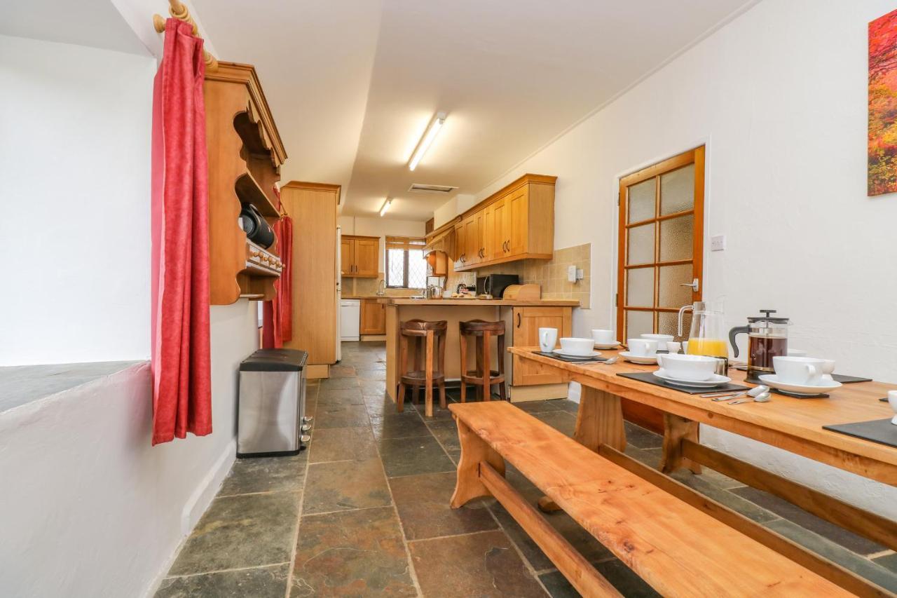 South Boduel Farmhouse Liskeard Buitenkant foto