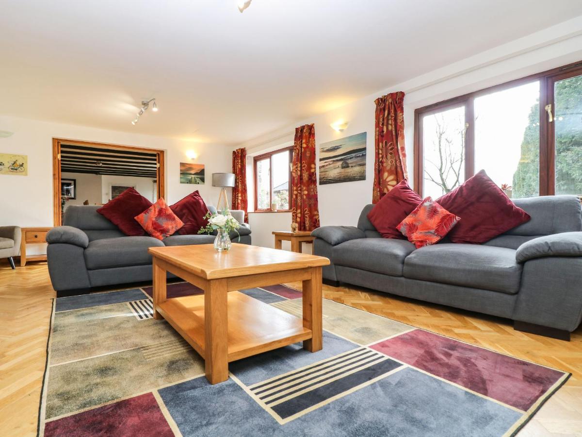 South Boduel Farmhouse Liskeard Buitenkant foto