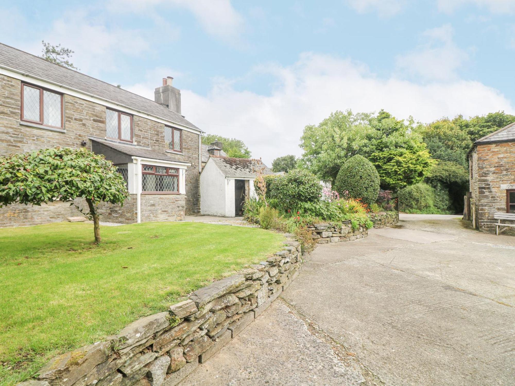 South Boduel Farmhouse Liskeard Buitenkant foto